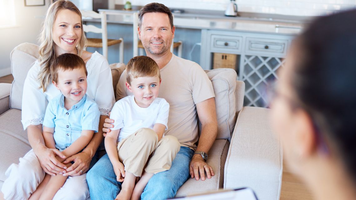 Constelação Familiar - Técnica terepêutica eficaz - Virgínia Portugal